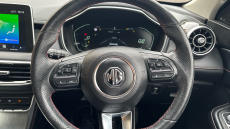 MG Hs 1.5 T-GDI Excite 5dr DCT Petrol Hatchback